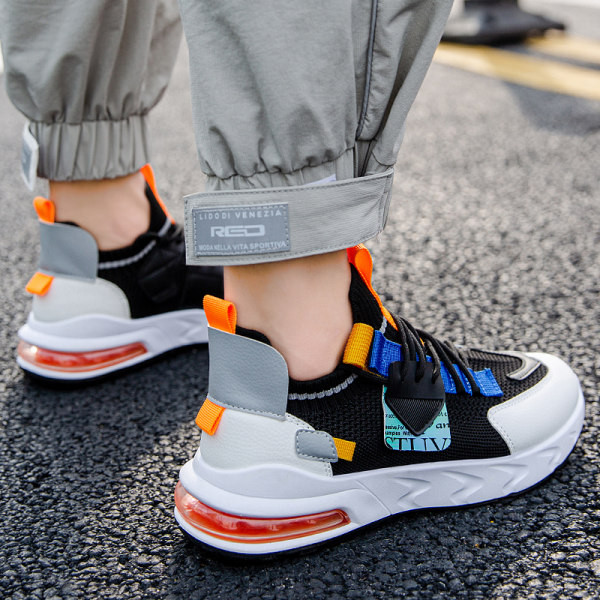 Muške tenisice s ravnim đonom - dva modela