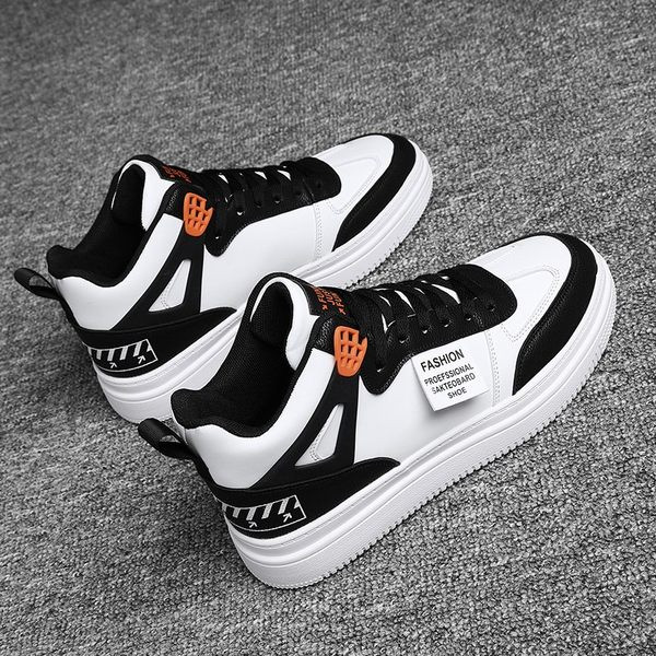 Adidasi barbati cu talpa plate - mai multe modele