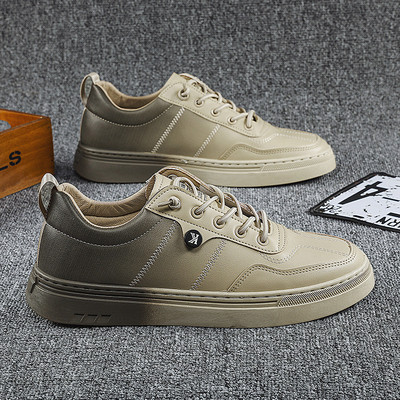 Ανδρικά casual αθλητικά παπούτσια από οικολογικό δέρμα σε διαφορετικά μοντέλα