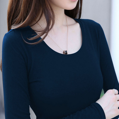 Εφαρμοσμένη βαμβακερή μπλούζα με μακριά μανίκια