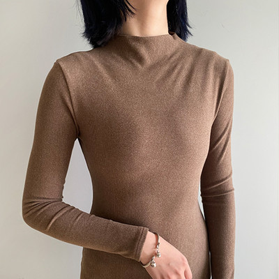 Εφαρμοσμένη βαμβακερή μπλούζα με μακριά μανίκια