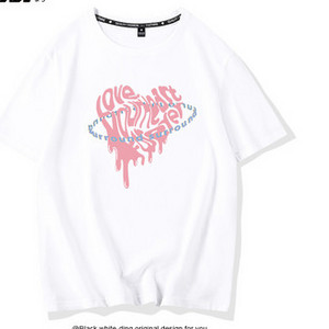 Γυναικείο μπλουζάκι με κοντά μανίκια και διαφορετικό print