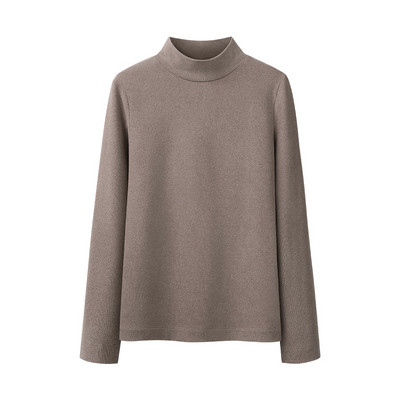 Μοντέρνο γυναικείο πόλο με μισό ψηλό γιακά και μακριά μανίκια