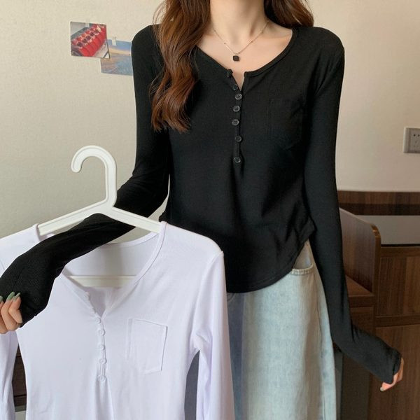 Ženska ležerna bluza s gumbima i džepom