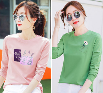 Γυναικεία μπλούζα άνοιξη -φθινόπωρο με έγχρωμη εκτύπωση - σετ 2 τεμαχίων