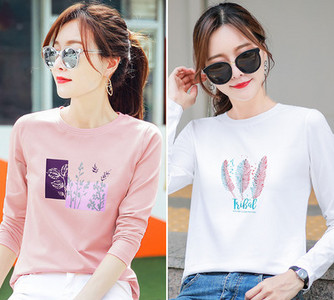 Γυναικεία μπλούζα άνοιξη -φθινόπωρο με έγχρωμη εκτύπωση - σετ 2 τεμαχίων