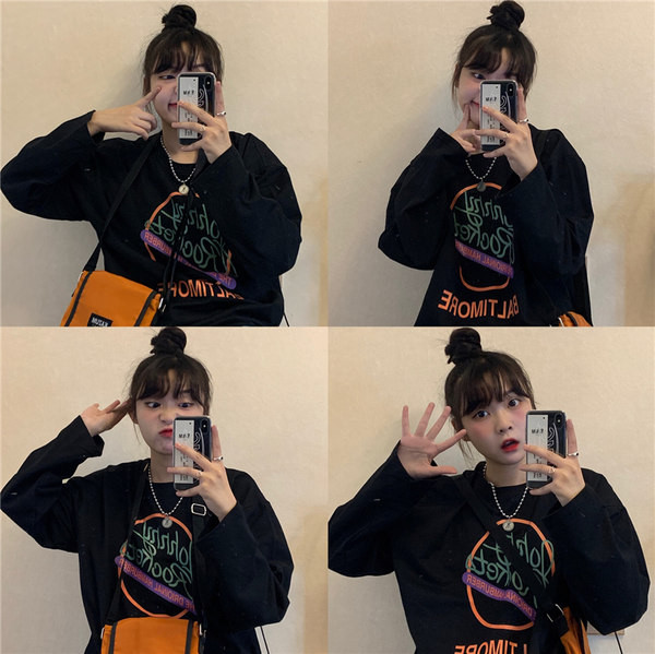 Bluza larga dama cu aplicatie colorata