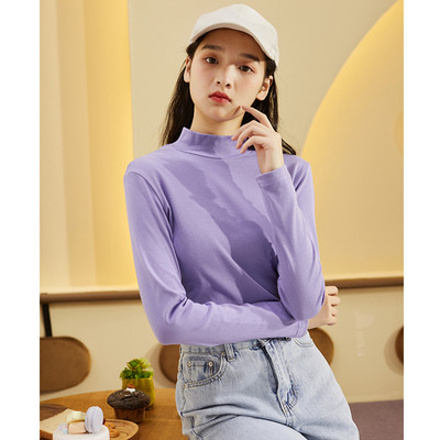 Μοντέρνα γυναικεία μπλούζα με γιακά ή οβάλ λαιμόκοψη