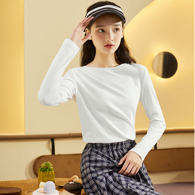 Μοντέρνα γυναικεία μπλούζα με γιακά ή οβάλ λαιμόκοψη