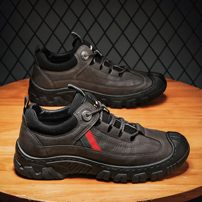 Χειμερινά ανδρικά αθλητικά παπούτσια από οικολογικό δέρμα - δύο μοντέλα