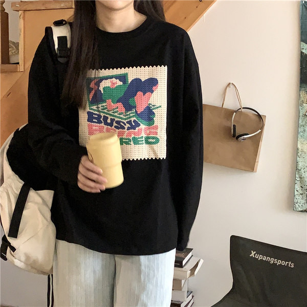 Široka ženska bluza dugih rukava sa printom u dvije boje