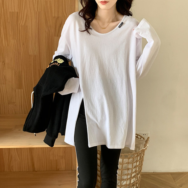 Καθημερινή φαρδιά μπλούζα με σχισμή