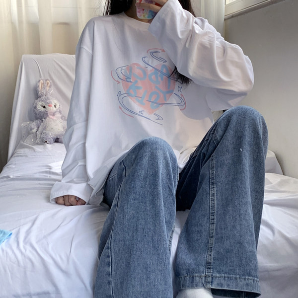 Ženska široka bluza s printom u boji