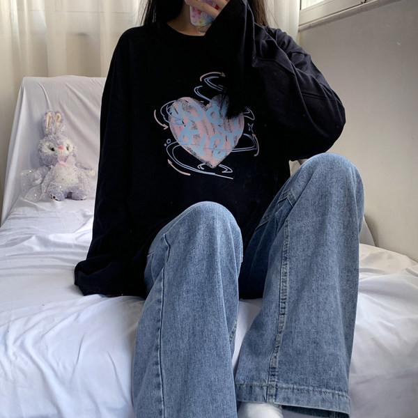 Ženska široka bluza s printom u boji