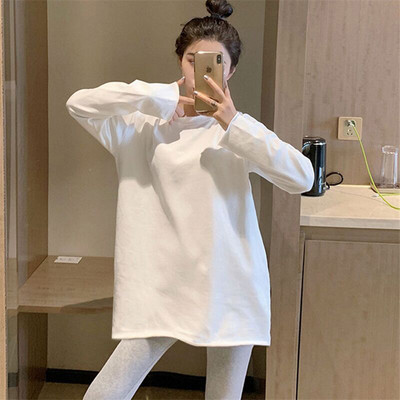 Ženska duga bluza s ovalnim izrezom