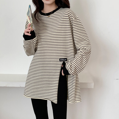 Μακρά φαρδιά μπλούζα με σχισμή