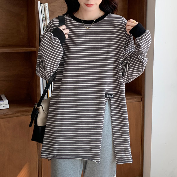 Μακρά φαρδιά μπλούζα με σχισμή