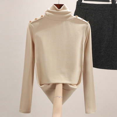 Μοντέρνα γυναικεία μπλούζα με γιακά και κουμπιά πόλο