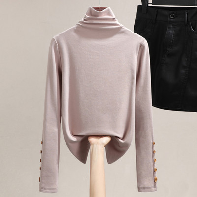 Μοντέρνα γυναικεία μπλούζα με γιακά και κουμπιά πόλο