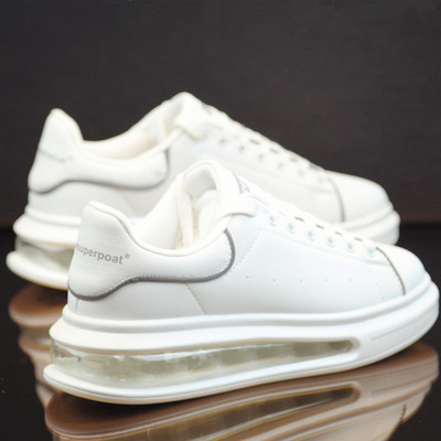 Νέο μοντέλο ανδρικά αθλητικά παπούτσια με θάλαμο αέρα - λευκό χρώμα