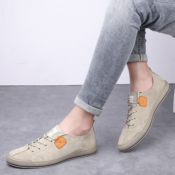 Novi model muških cipela sa vezicama u bež i sivoj boji