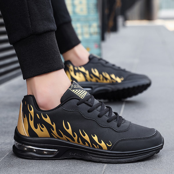 Model nou de adidasi barbati cu imprimeu - mai multe modele