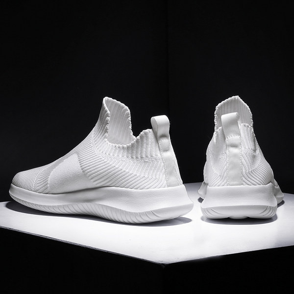 Novi model muških čarapa u više boja