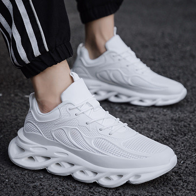 Ανδρικά αθλητικά παπούτσια από οικολογικό δέρμα και επίπεδη σόλα