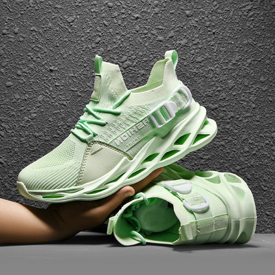 Αθλητικά παπούτσια για άνδρες και γυναίκες - δύο μοντέλα