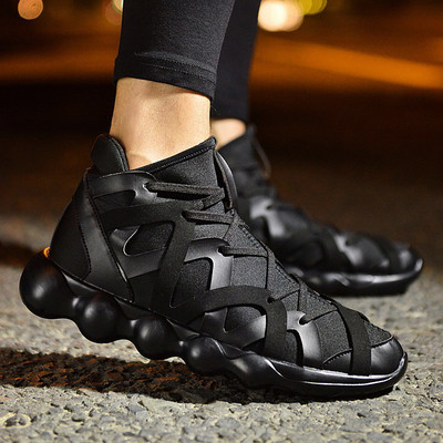 Ανδρικά αθλητικά παπούτσια με έκο δερμάτινα λουράκια δύο μοντέλα