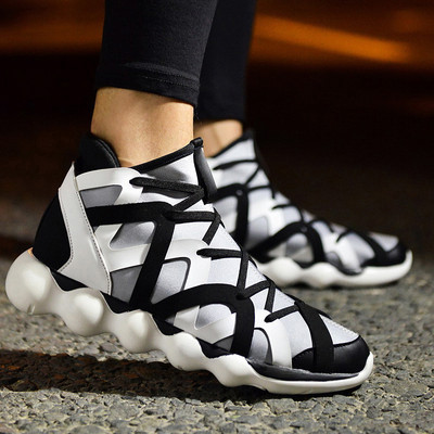 Ανδρικά αθλητικά παπούτσια με έκο δερμάτινα λουράκια δύο μοντέλα