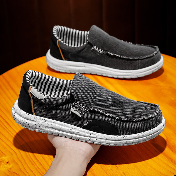 Ανδρικά τζιν μοκασίνια με  σόλα σε δύο μοντέλα