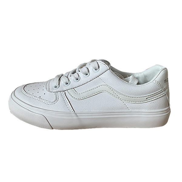 Model nou de adidasi de dama cu sireturi in alb