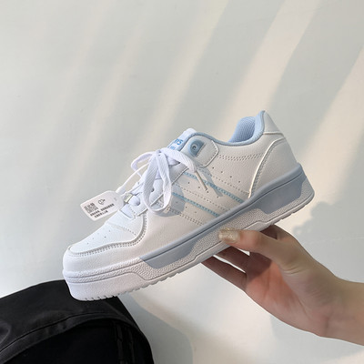 Model nou de adidasi dama cu cravate in trei culori