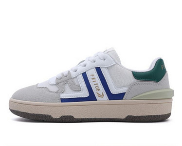 Model nou de adidasi de dama cu talpa plate si sireturi