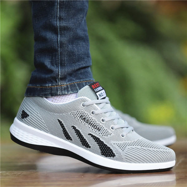 Tenisi textile pentru bărbați - mai multe modele