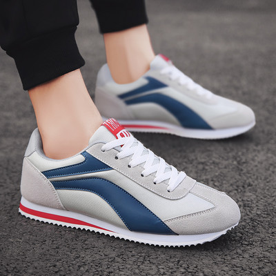 Ανδρικά casual sneakers, ελαφριά και άνετα με επίπεδη σόλα