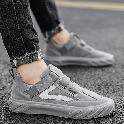 Tenisi barbati din imitatie de piele fara cravate