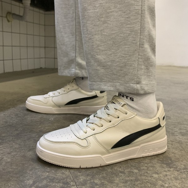 Tenisi casual barbatesti din imitatie de piele pentru toamna si primavara