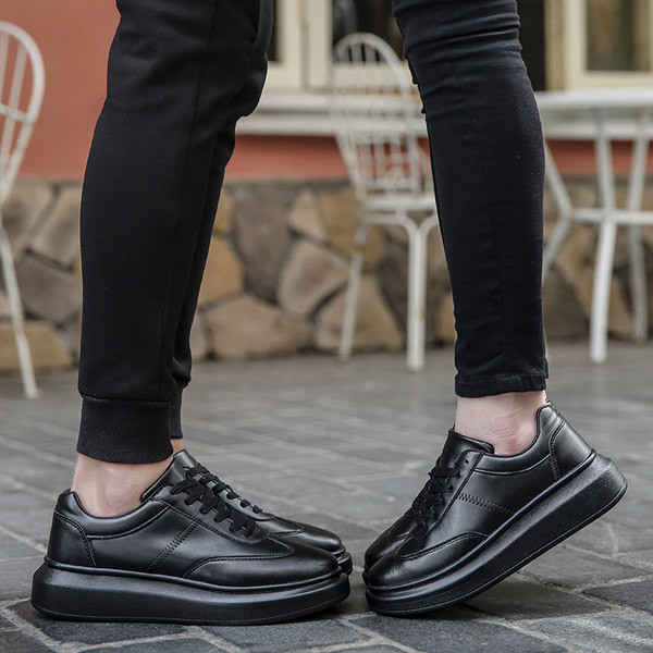 Tenisice s ravnim potplatom - muške i ženske