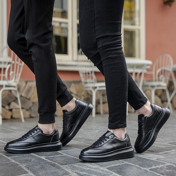 Tenisice s ravnim potplatom - muške i ženske