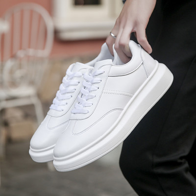 Adidași unisex din piele artificială cu talpă pulverizată