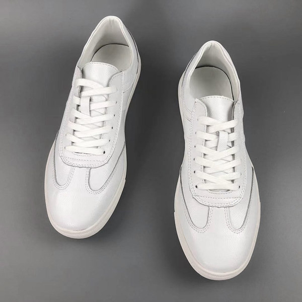 Tenisi casual barbatesti din imitatie de piele cu talpa plata de culoare alba