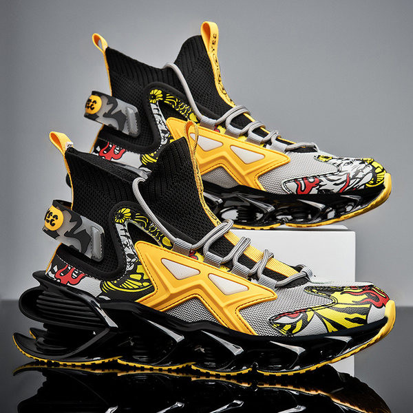 Naujo modelio vyriški aukšti sportbačiai su spalvotomis aplikacijomis