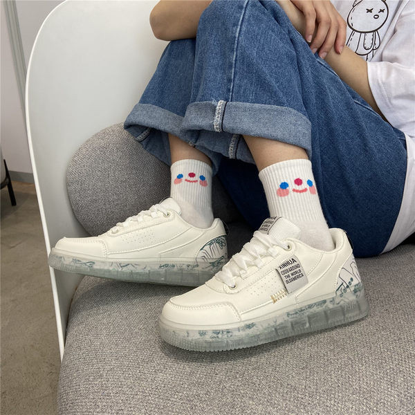 Adidași de damă cu talpă din silicon de culoare albă