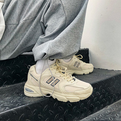 Adidași respirabili pentru bărbați, cu plasă și șireturi