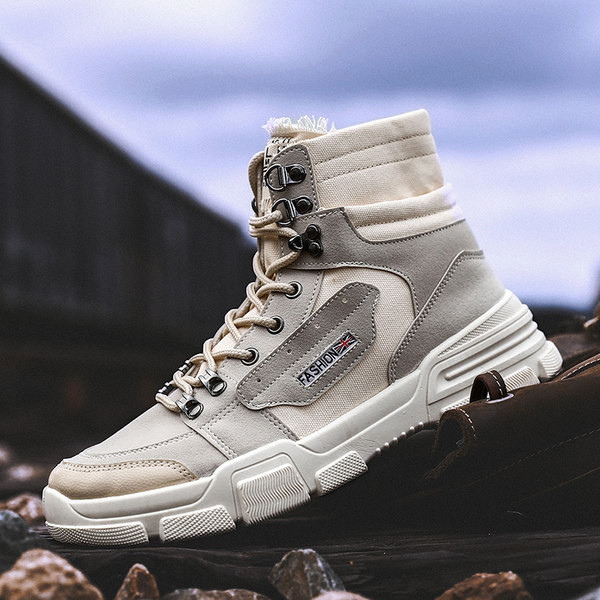 Cizme de iarna pentru barbati cu sireturi - mai multe modele