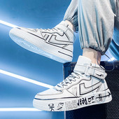 Adidași bărbați model înalt cu aplicație