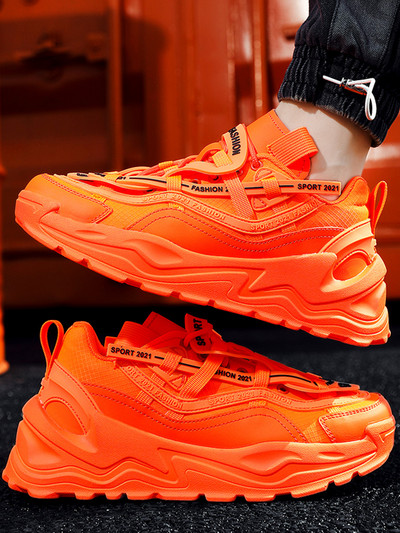 Tenisi moderni pentru bărbați cu talpă groasă - mai multe culori