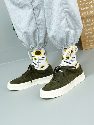 Model nou de adidasi barbati din piele intoarsa ecologica in trei culori